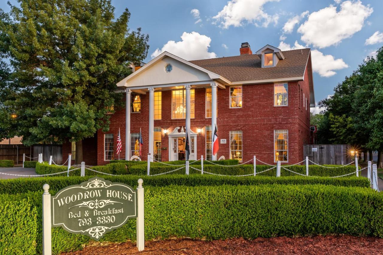 Woodrow House Bed & Breakfast ลับบ็อก ภายนอก รูปภาพ