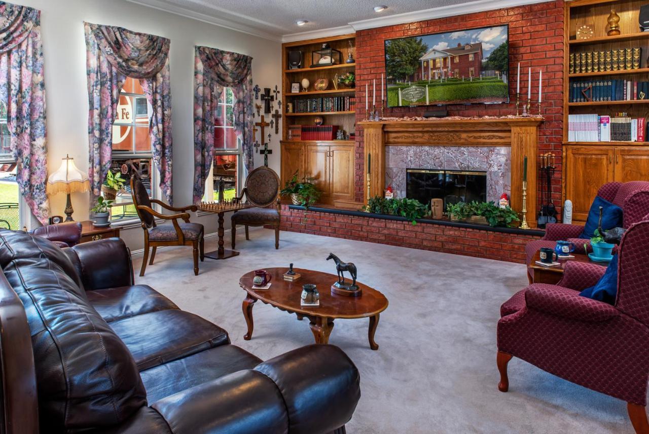 Woodrow House Bed & Breakfast ลับบ็อก ภายนอก รูปภาพ