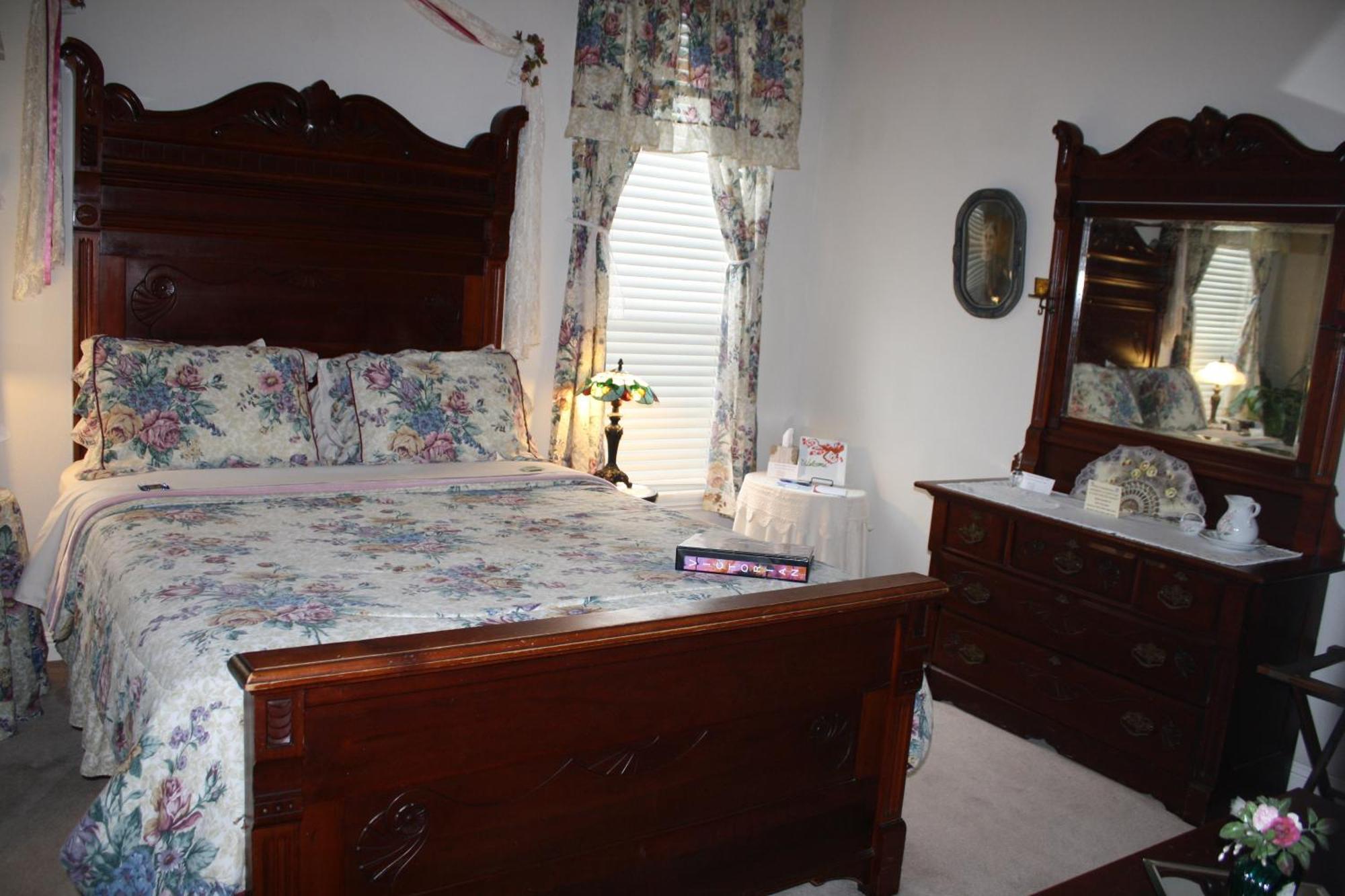 Woodrow House Bed & Breakfast ลับบ็อก ภายนอก รูปภาพ