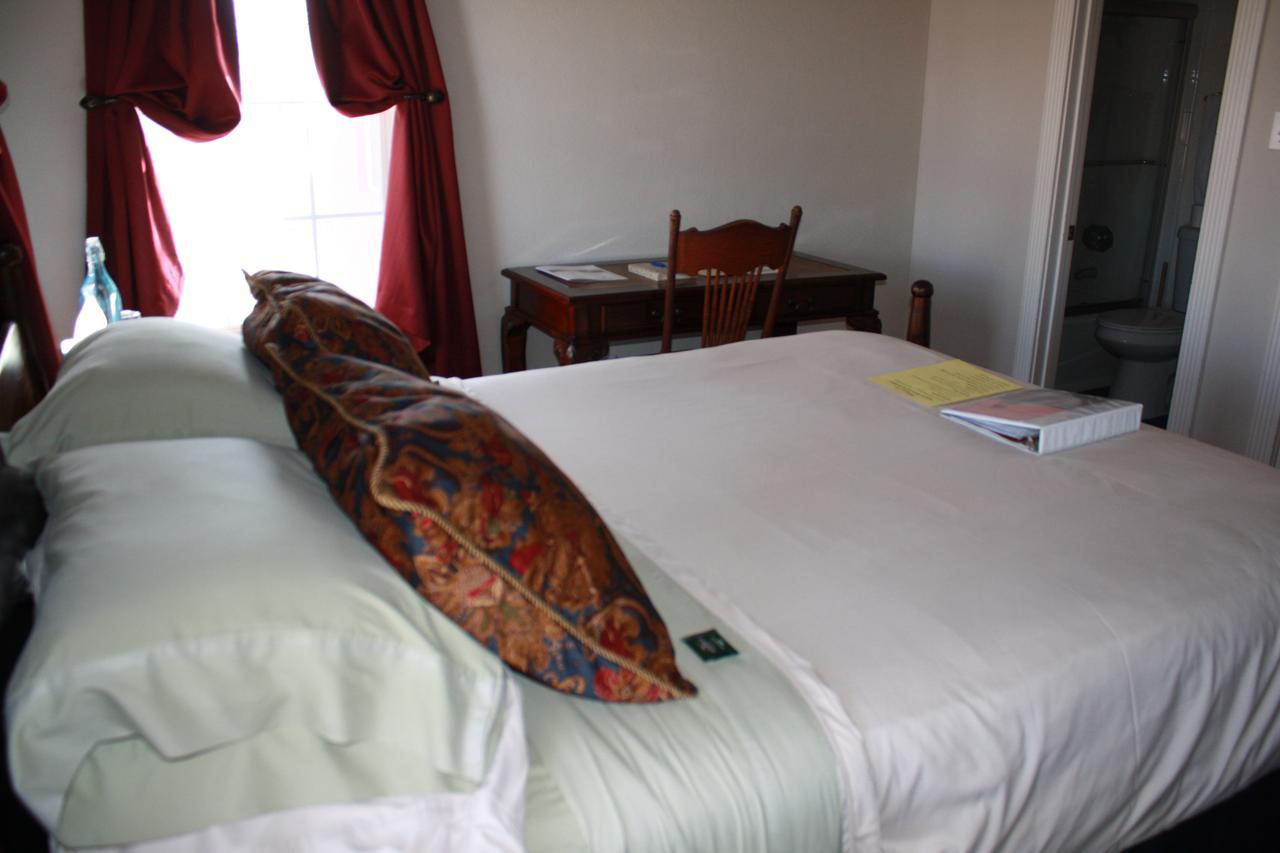 Woodrow House Bed & Breakfast ลับบ็อก ภายนอก รูปภาพ