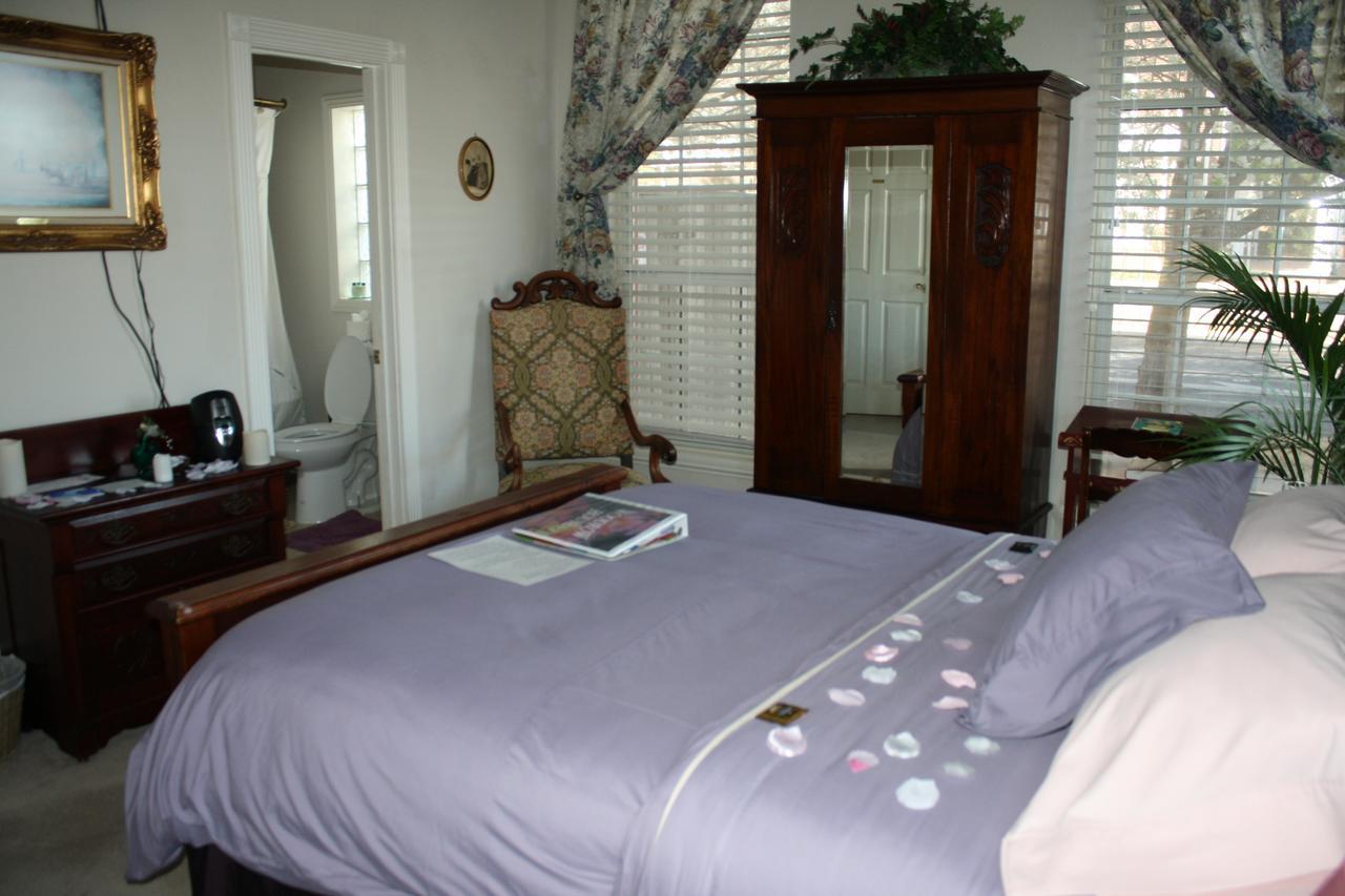 Woodrow House Bed & Breakfast ลับบ็อก ภายนอก รูปภาพ