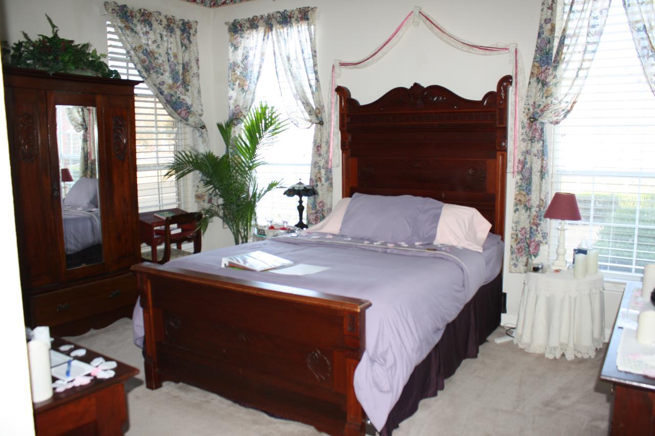 Woodrow House Bed & Breakfast ลับบ็อก ภายนอก รูปภาพ