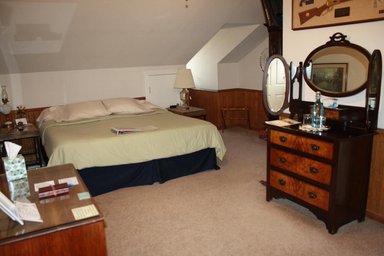 Woodrow House Bed & Breakfast ลับบ็อก ภายนอก รูปภาพ