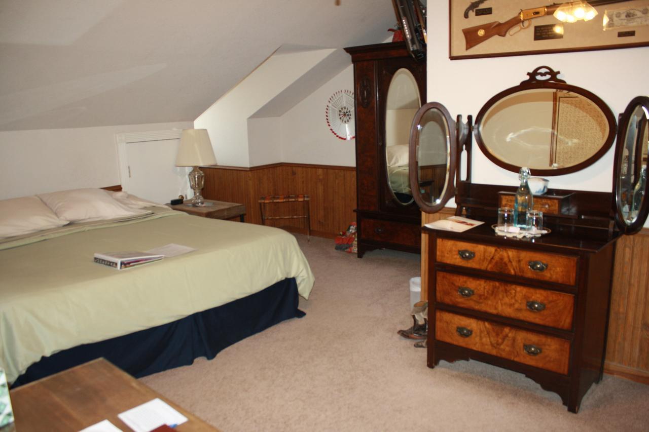 Woodrow House Bed & Breakfast ลับบ็อก ภายนอก รูปภาพ